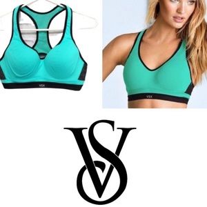 Victoria's Secret Sports Bra Underwire Padded 36B